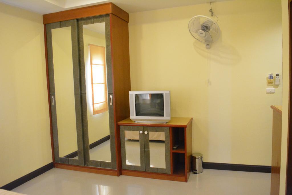 Pornthep Hotel 2 Ban Klong Haeng Екстер'єр фото
