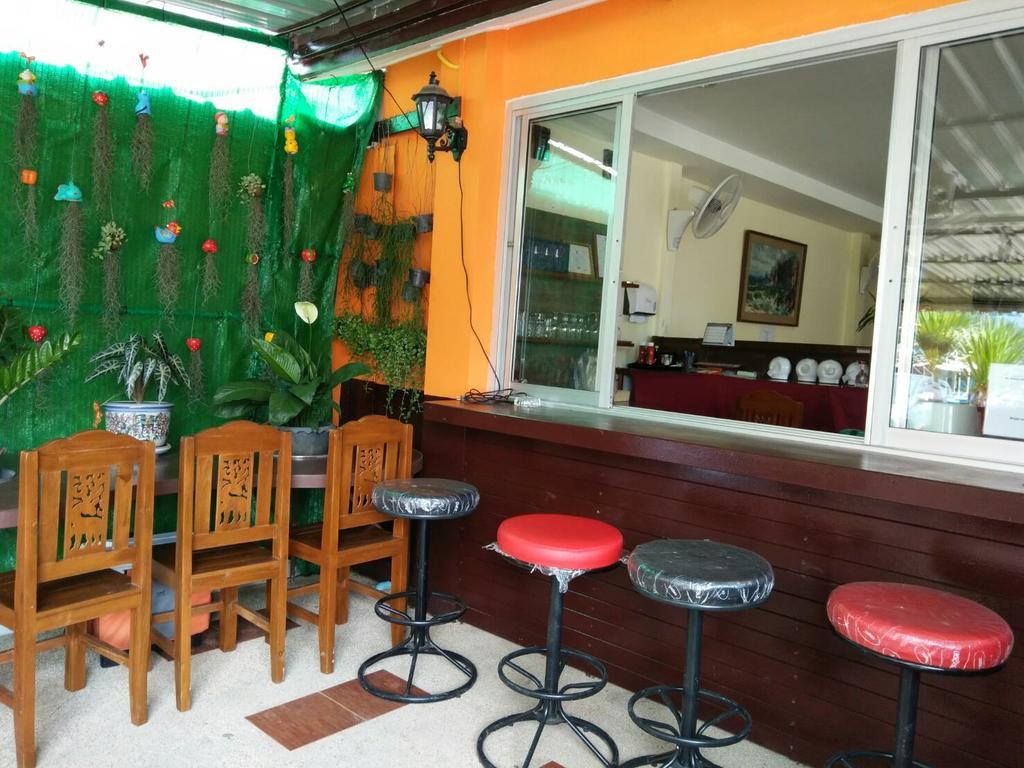 Pornthep Hotel 2 Ban Klong Haeng Екстер'єр фото