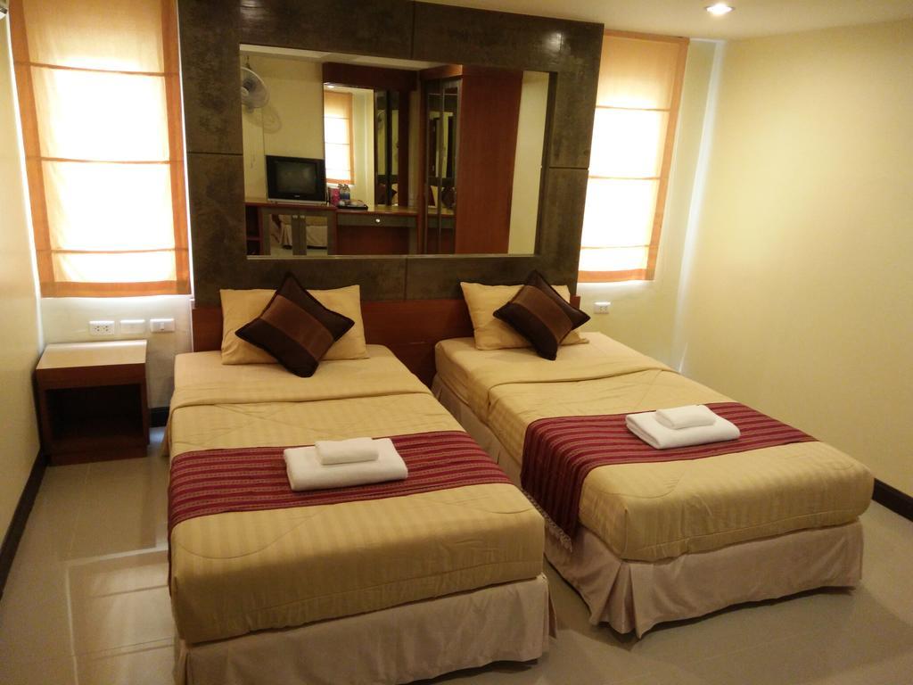 Pornthep Hotel 2 Ban Klong Haeng Екстер'єр фото